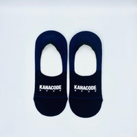 HAND-DYED NATURAL AIZOME "KASE" WITH 100% ORGANIC COMBED COTTON - BLACK (body/toes)/AIZOME (heel) WITH カナコデWHITE STAMP